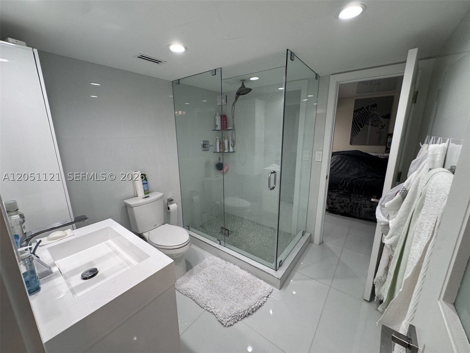 MALAGA TOWERS CONDO - Residential