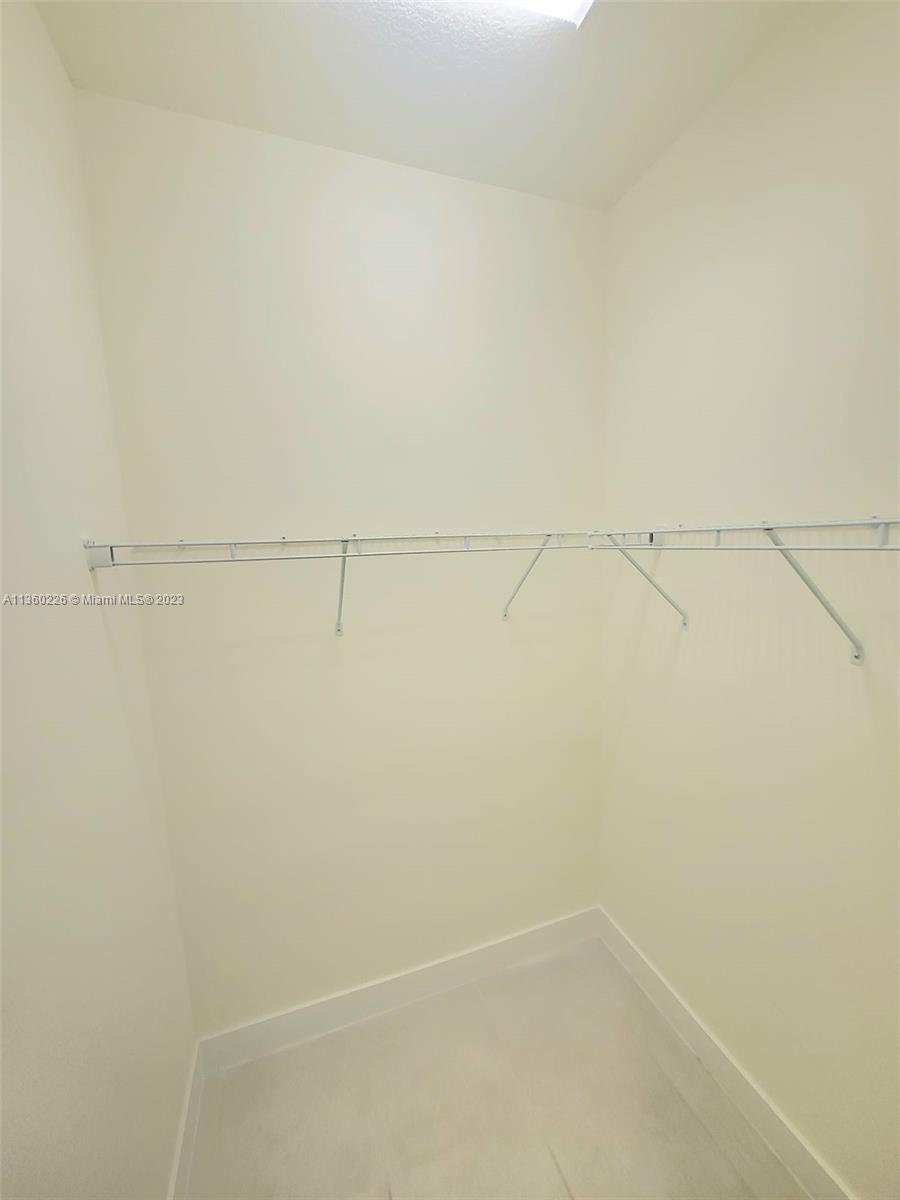 APEX AT PARK CENTRAL COND - Residential