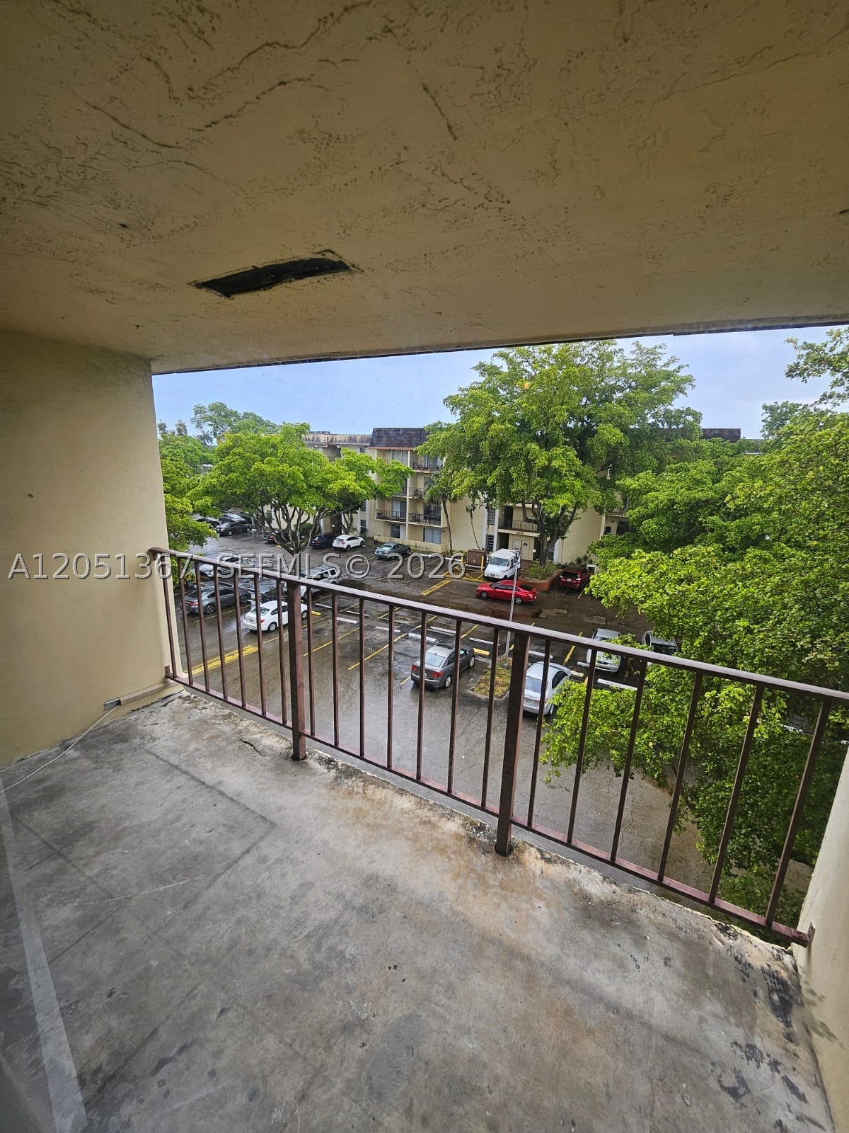 CAPRI GARDENS CONDO - Residential Lease