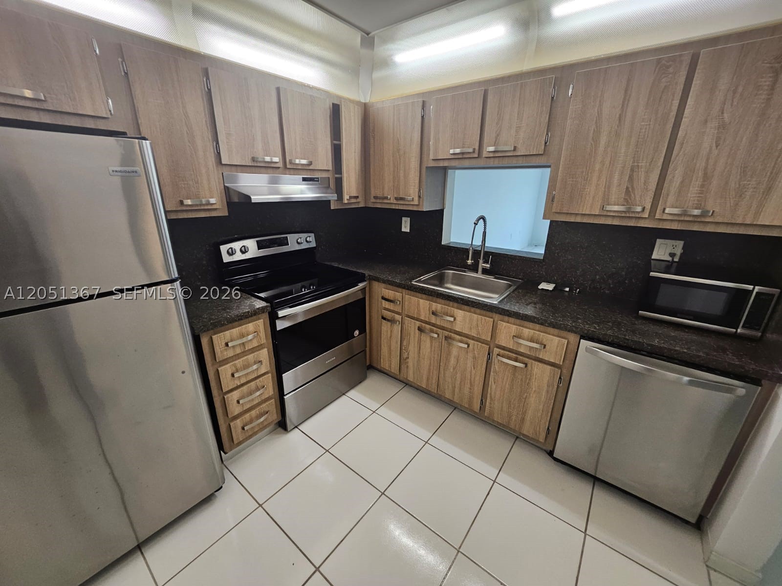 CAPRI GARDENS CONDO - Residential Lease