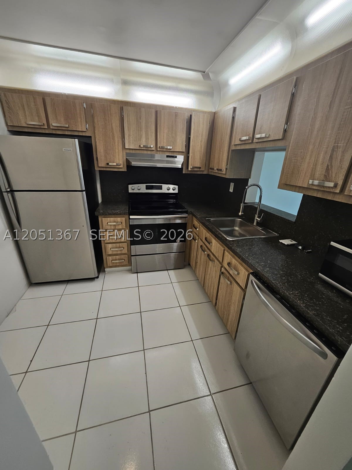 CAPRI GARDENS CONDO - Residential Lease