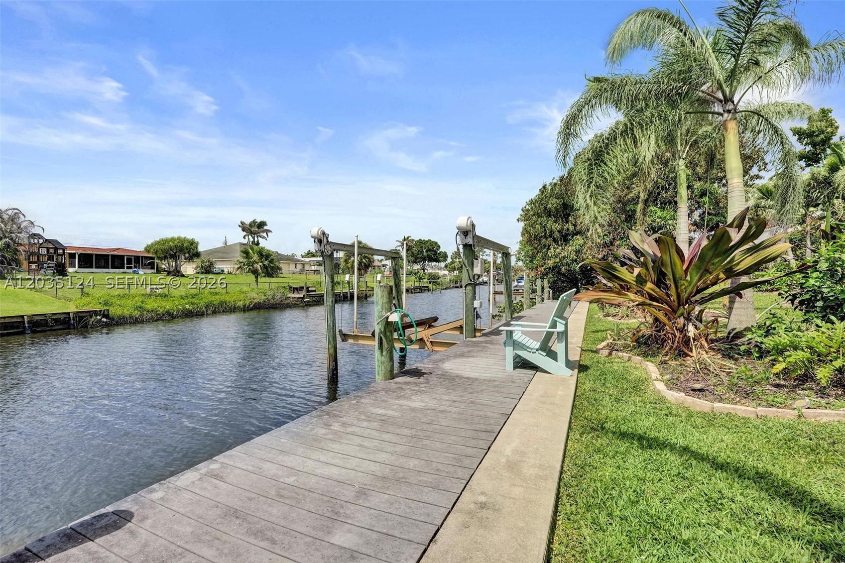 WATERFRONT 25MIN OCEAN - Residential
