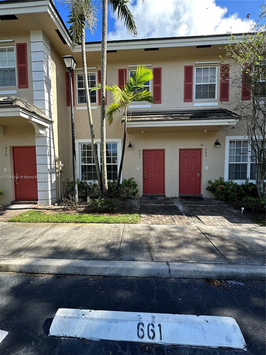 PARK PLACE AT PLANTATION - Residential Lease