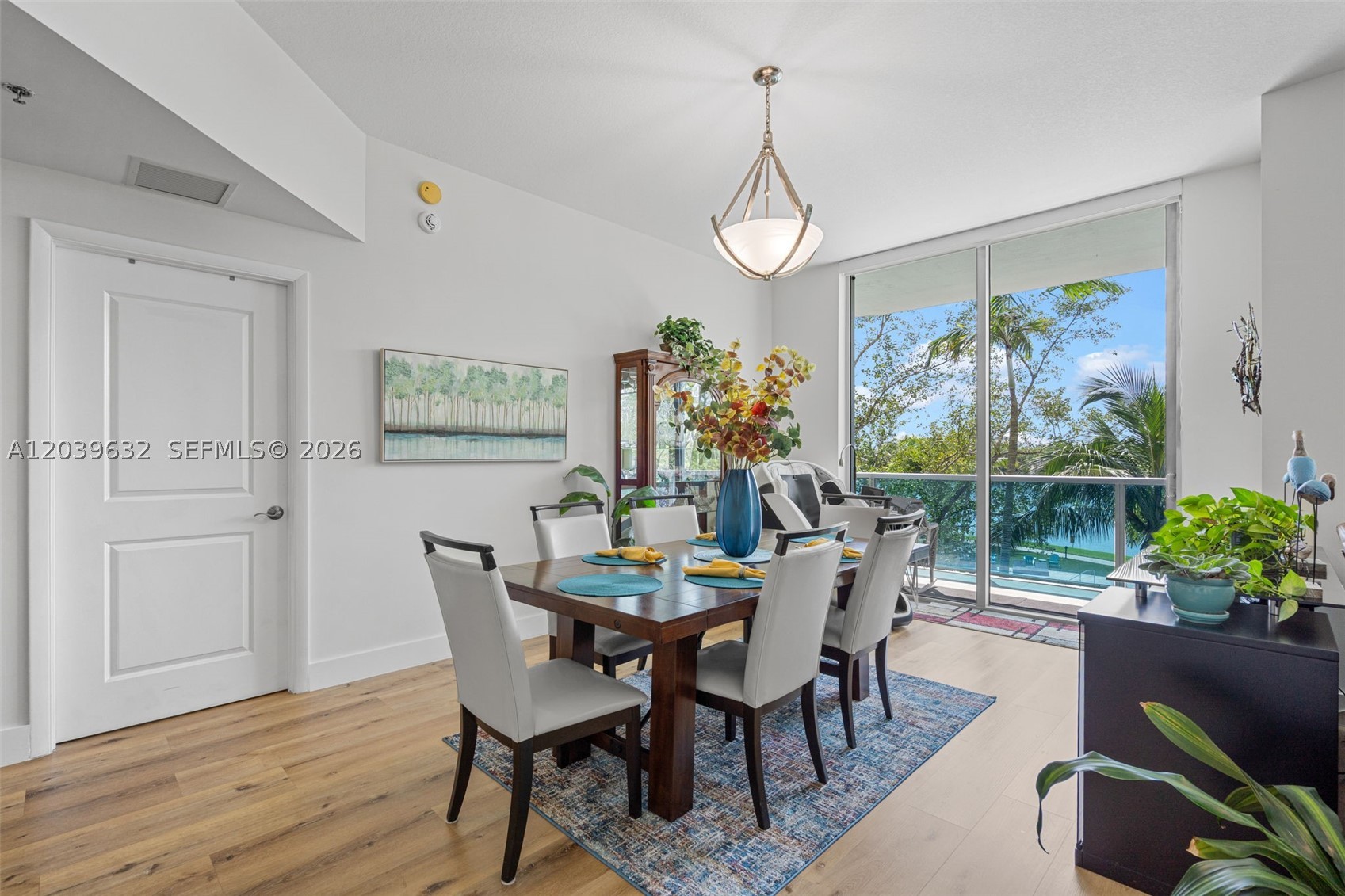 TAO SAWGRASS CONDOMINIUM - Residential