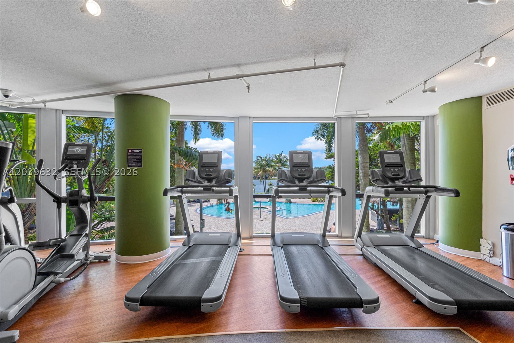 TAO SAWGRASS CONDOMINIUM - Residential