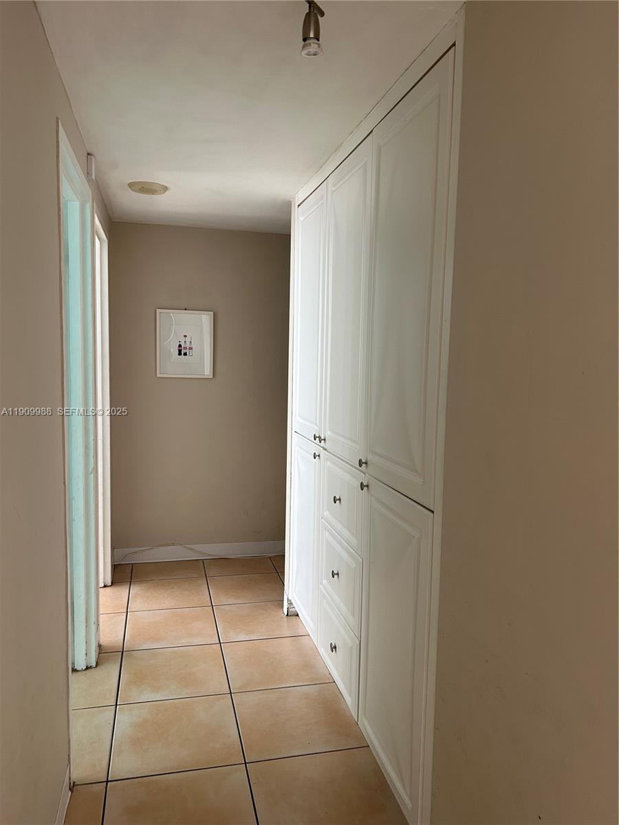 PARKVIEW POINT CONDO - Residential Lease