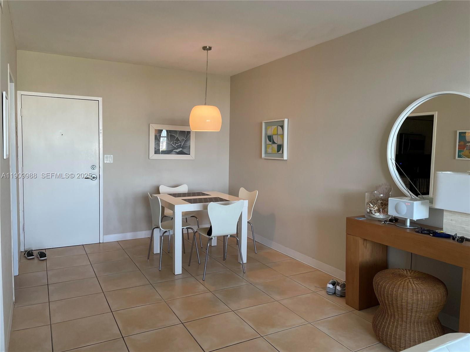 PARKVIEW POINT CONDO - Residential Lease