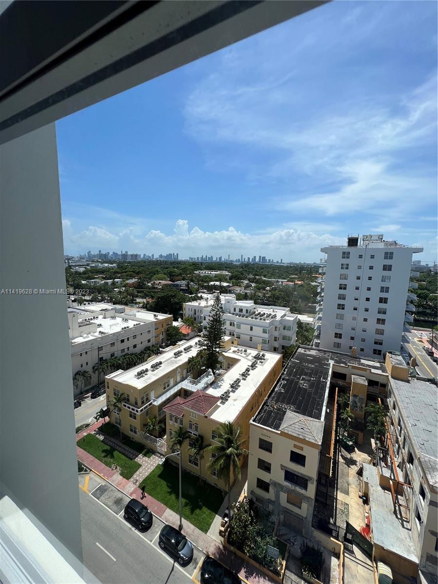 TRITON TOWER CONDO - Residential Lease
