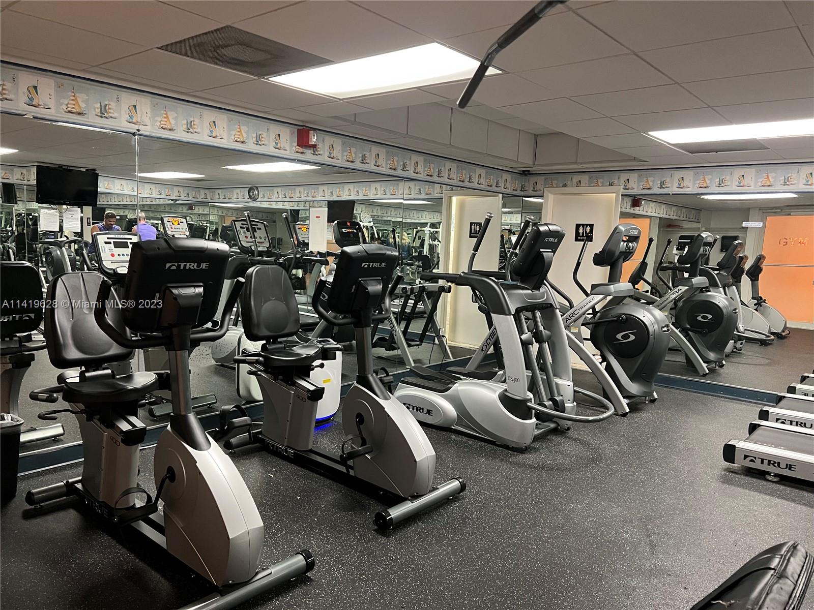 TRITON TOWER CONDO - Residential Lease