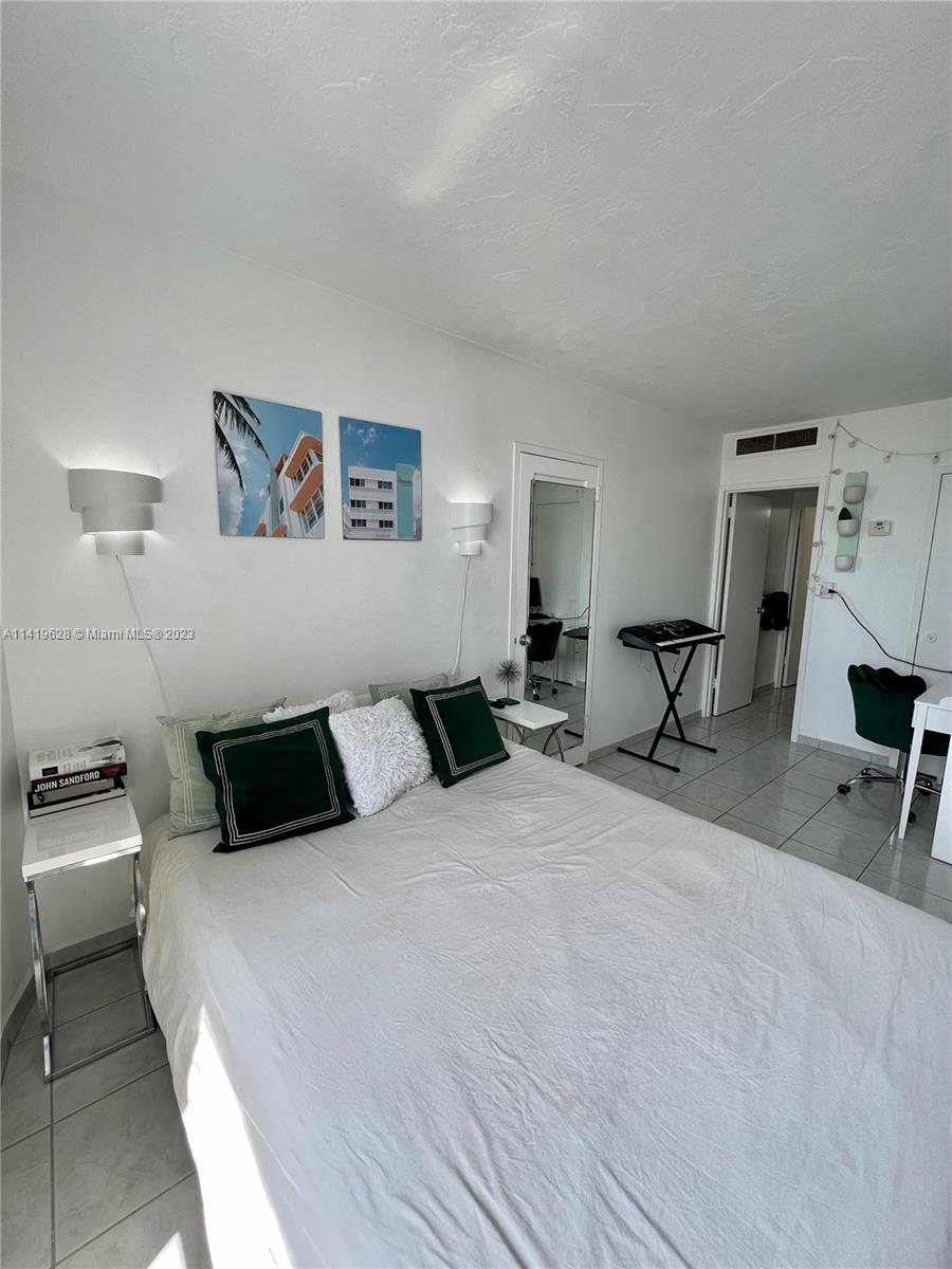 TRITON TOWER CONDO - Residential Lease