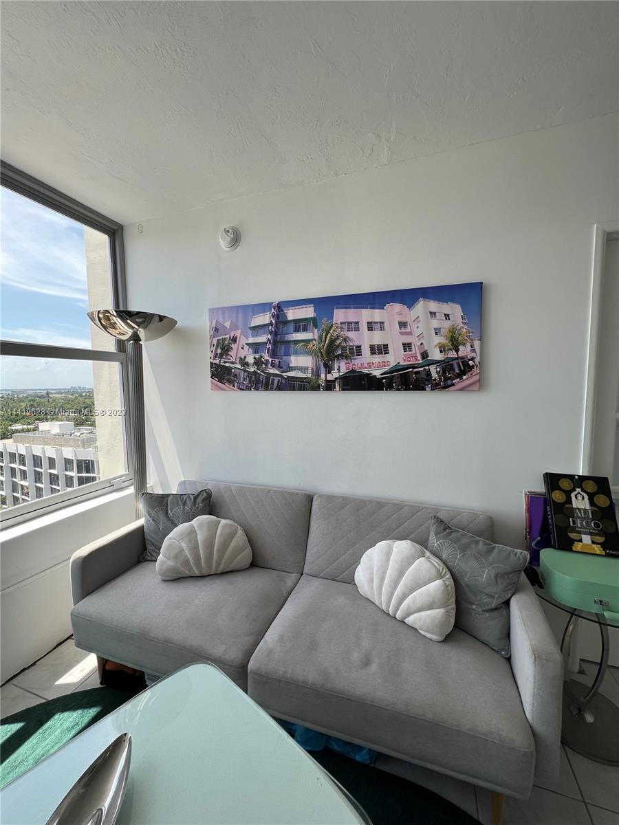TRITON TOWER CONDO - Residential Lease