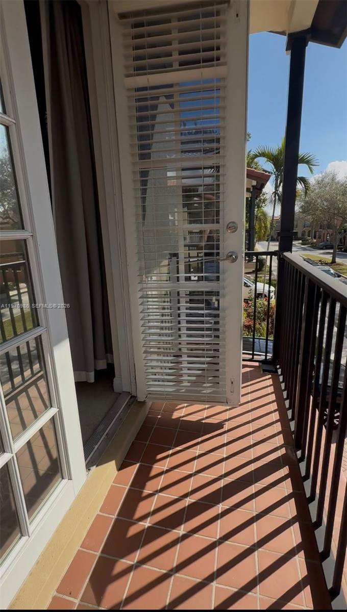 HILLSBORO ASSOCIATES PLAT - Residential