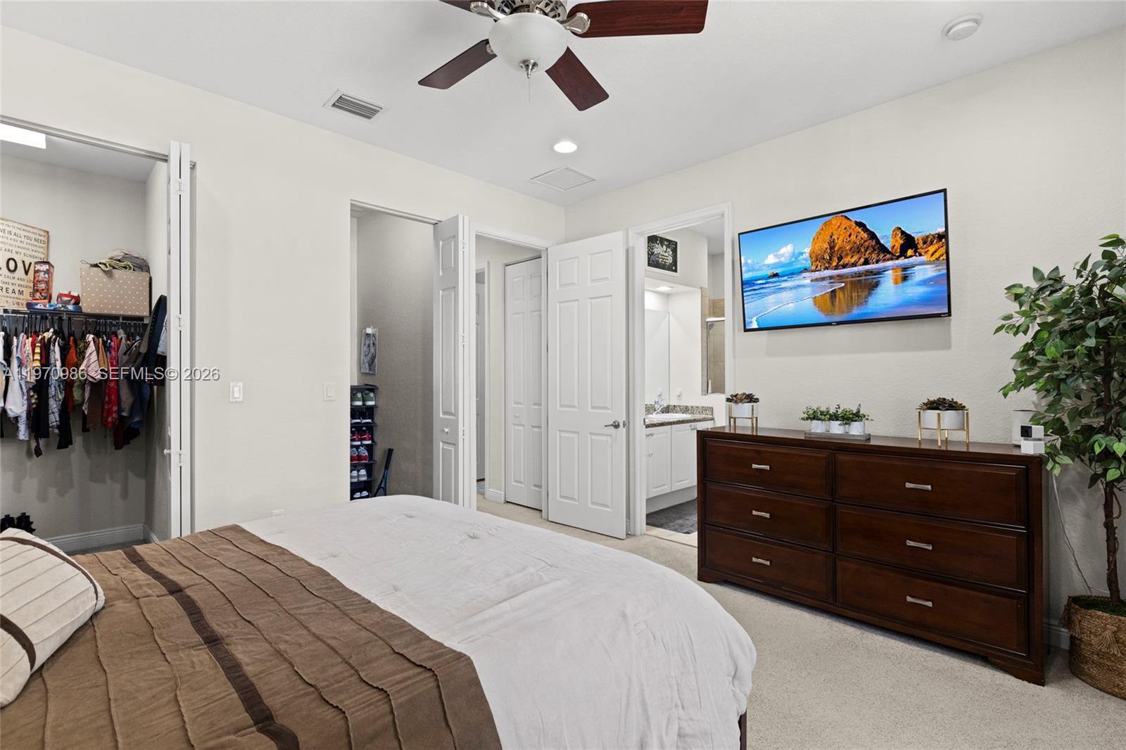HILLSBORO ASSOCIATES PLAT - Residential