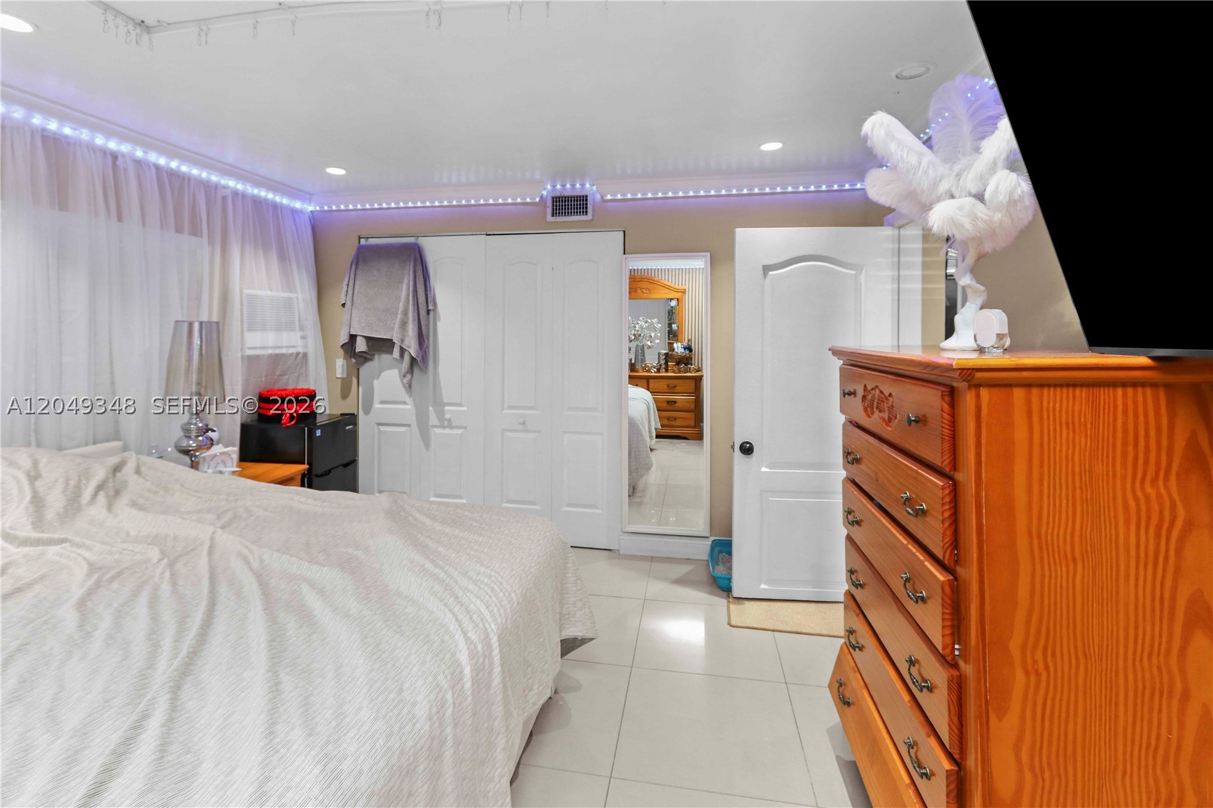 CORAL NOOK - Residential