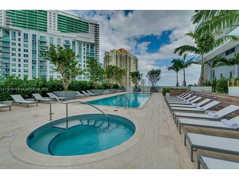 Beautiful 1/1 unfurnished condo with gorgeous Bay and City views. This unit features spectacular marble floors, an expansive terrace & awesome floor to ceiling windows. Brickell House is a full amenities complex. Residents enjoy exclusive state of the art amenities including a modern gym, spa, 12th floor pool, lounge deck & a roof-top pool with unobstructed bay & ocean views, 24 HR valet & concierge. Unit comes w 1 parking space (self-parking at 1221 Brickell). Please contact management for details. No pets no smokers please.