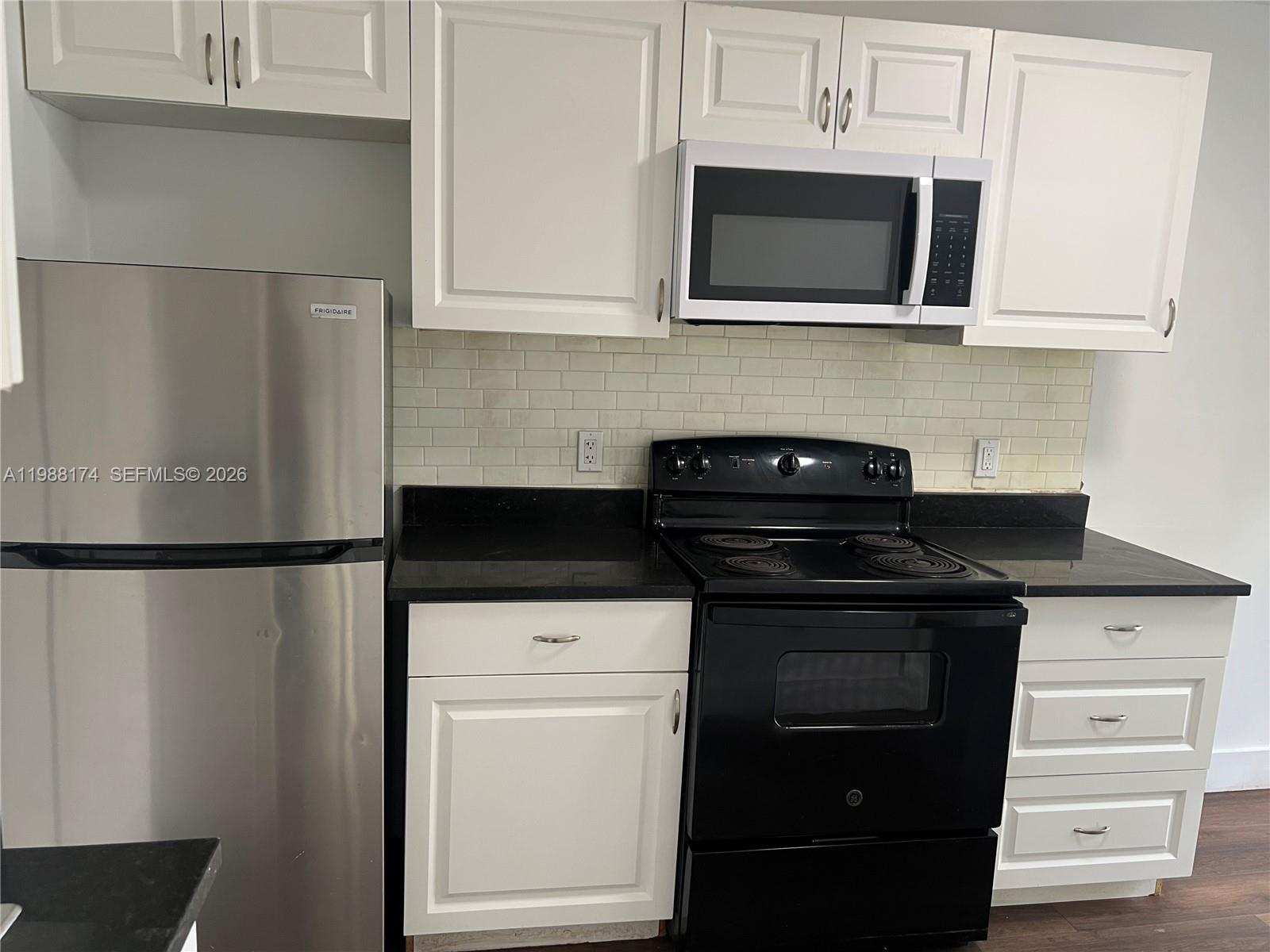 Great Rental Opportunity – Affordable & Easy Approval
1 bedroom, 1 bathroom apartment with 1 parking space. Located in East Hollywood, just minutes from Dania Beach and Hollywood Beach, Margaritaville Resort, Downtown Hollywood, and Fort Lauderdale International Airport.

Convenient location with easy access to I-95 and US-1. Close to shops, restaurants, and everyday essentials.

Great rental opportunity with an affordable price. Easy approval , making move-in quick and simple. Property is easy to rent due to its price and location.

No dogs allowed.
Must see – Unit R!