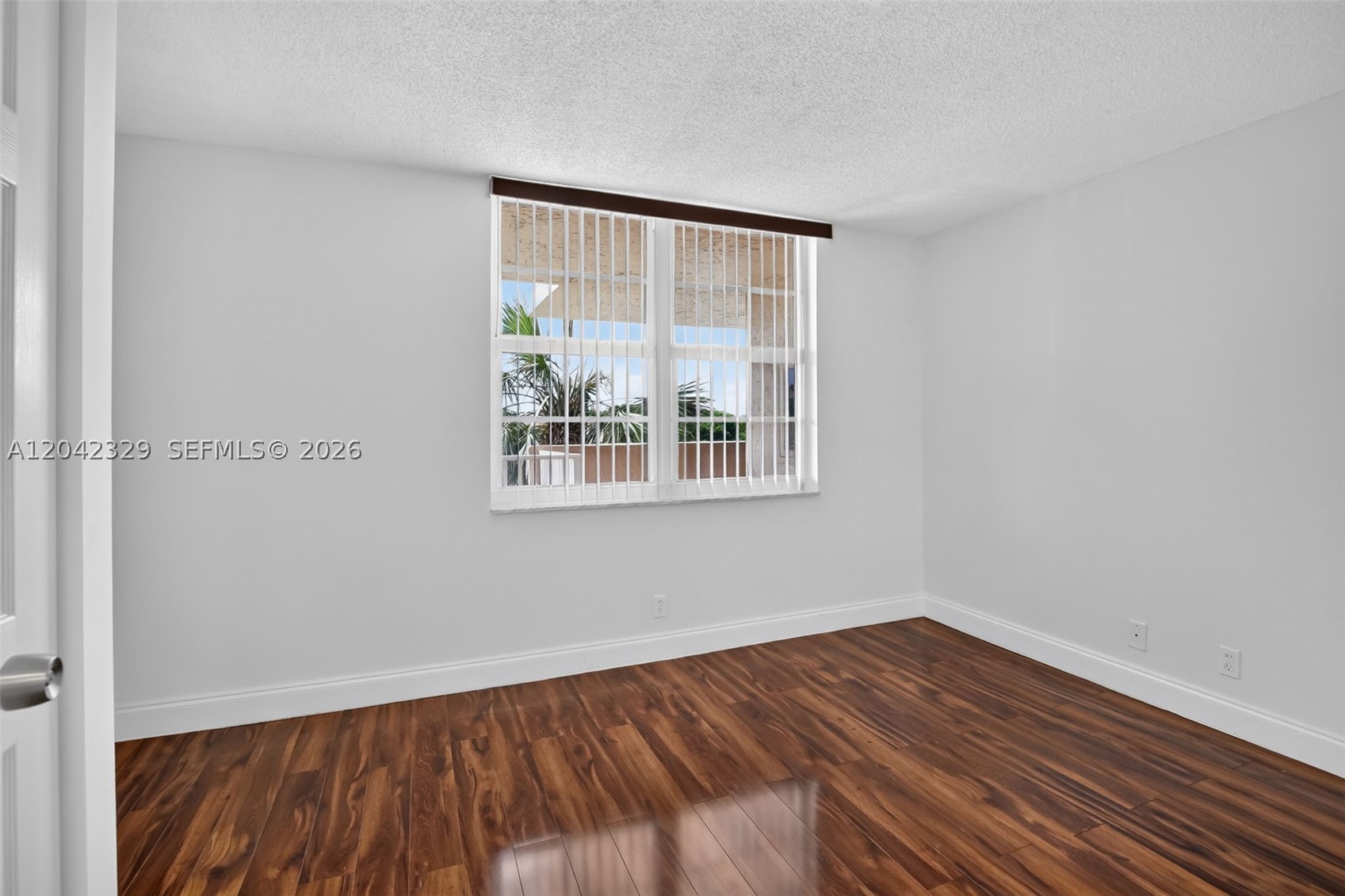CORONADO AT JACARANDA PHA - Residential