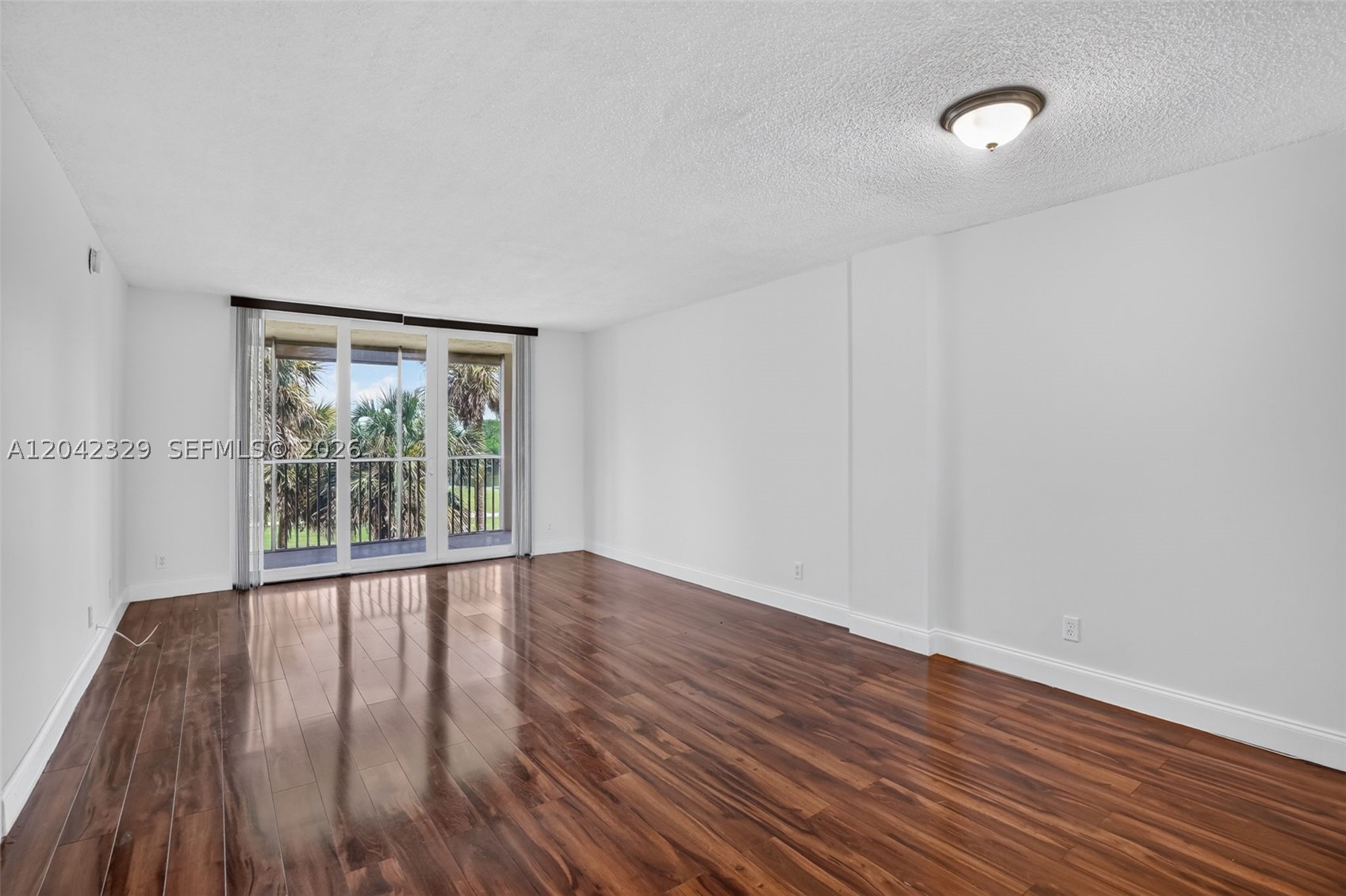 CORONADO AT JACARANDA PHA - Residential