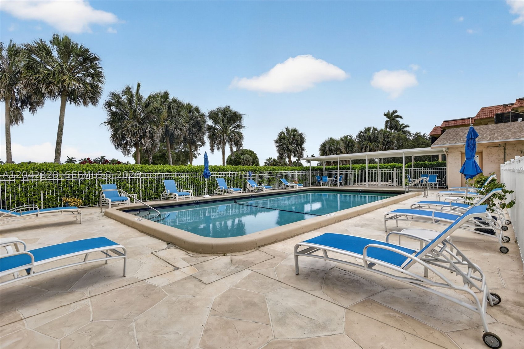 CORONADO AT JACARANDA PHA - Residential