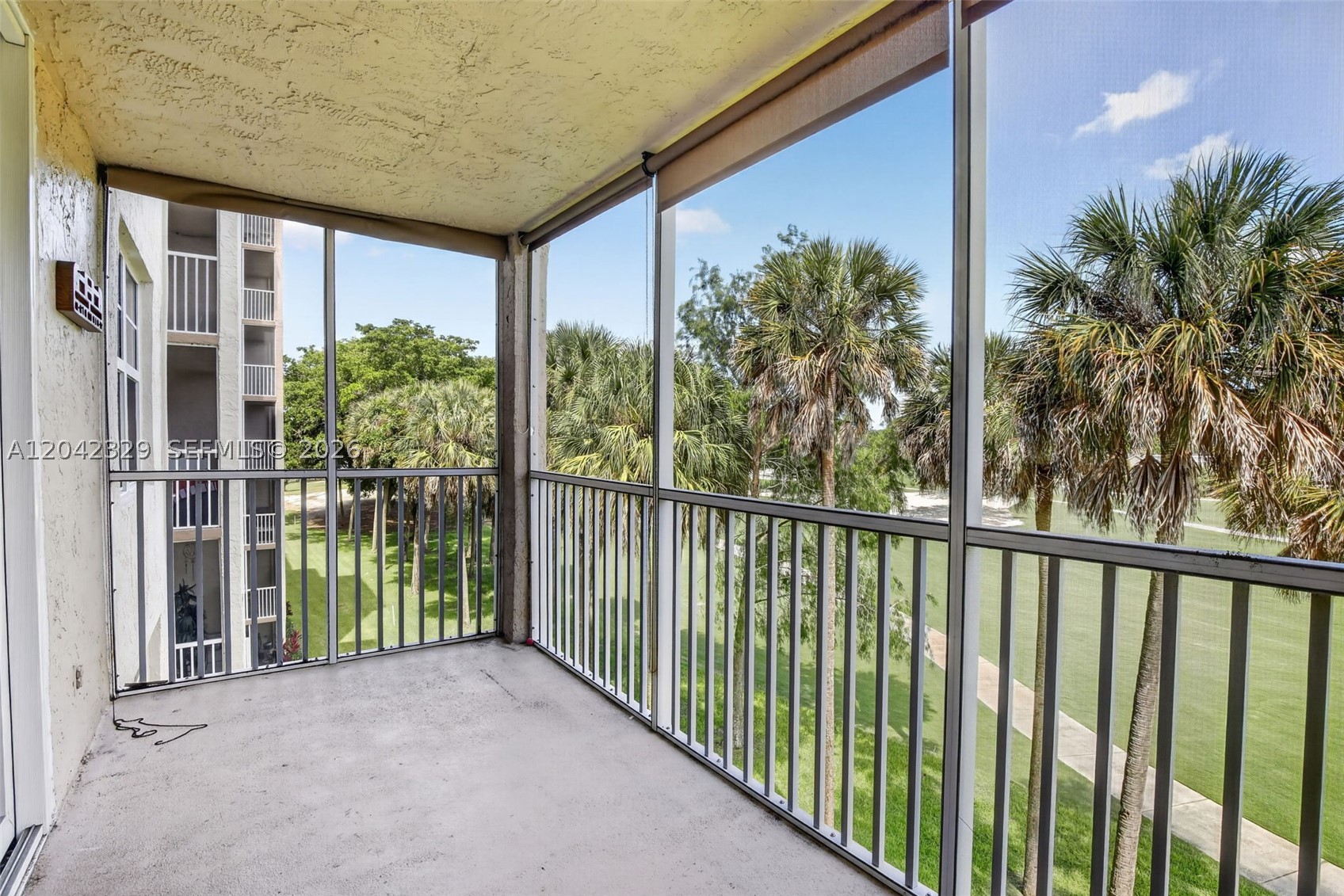 CORONADO AT JACARANDA PHA - Residential