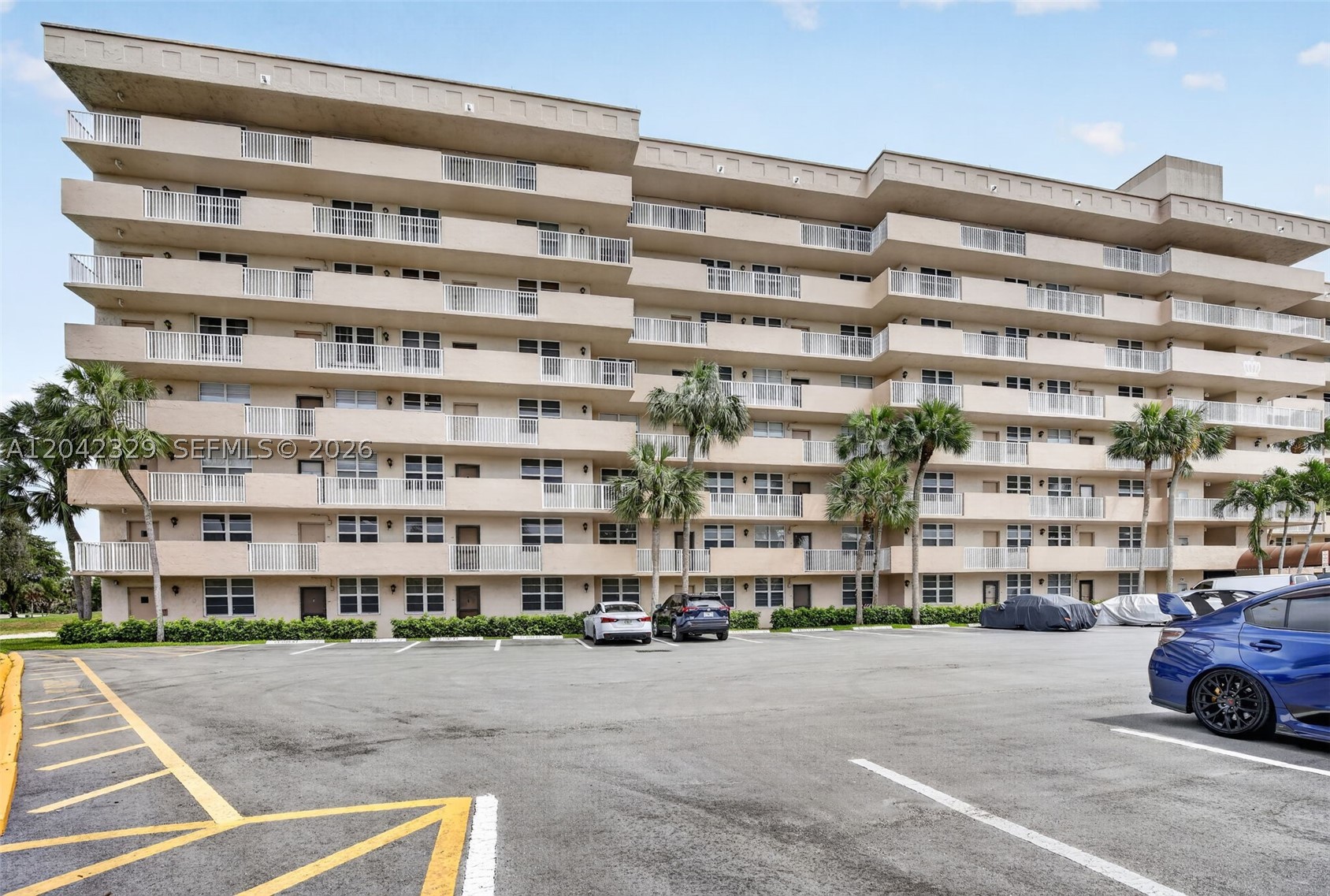 CORONADO AT JACARANDA PHA - Residential