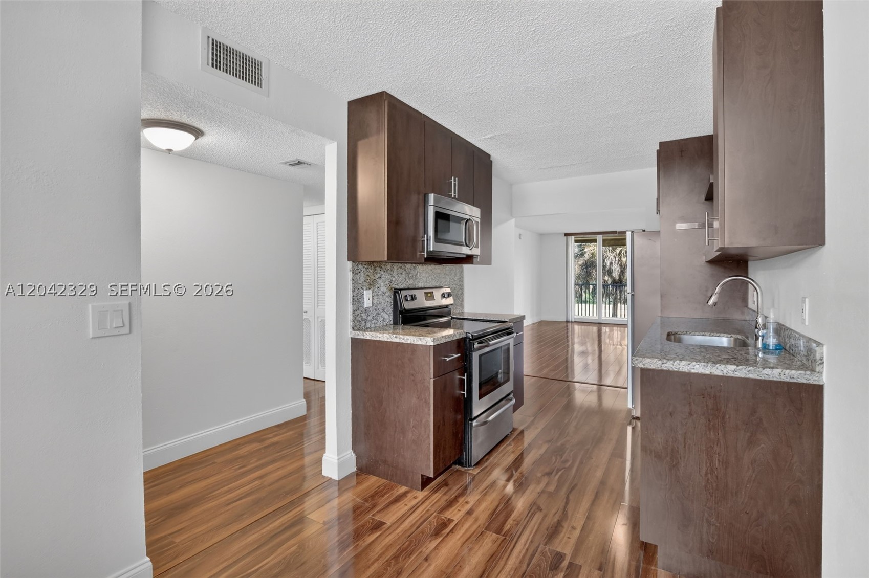 CORONADO AT JACARANDA PHA - Residential