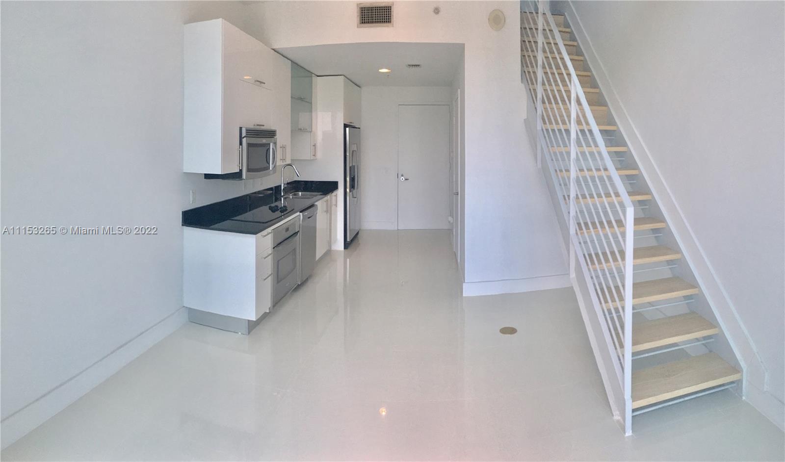 INFINITY AT BRICKELL COND - Residential Lease