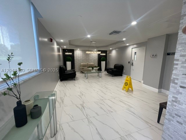 GOLDEN BAY CLUB CONDO - Residential Lease