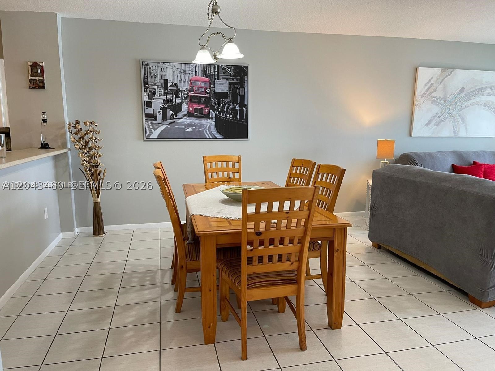 GOLDEN BAY CLUB CONDO - Residential Lease