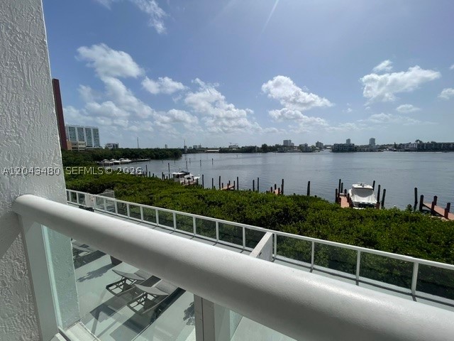 GOLDEN BAY CLUB CONDO - Residential Lease