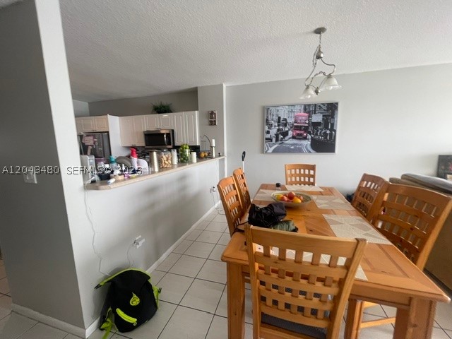 GOLDEN BAY CLUB CONDO - Residential Lease