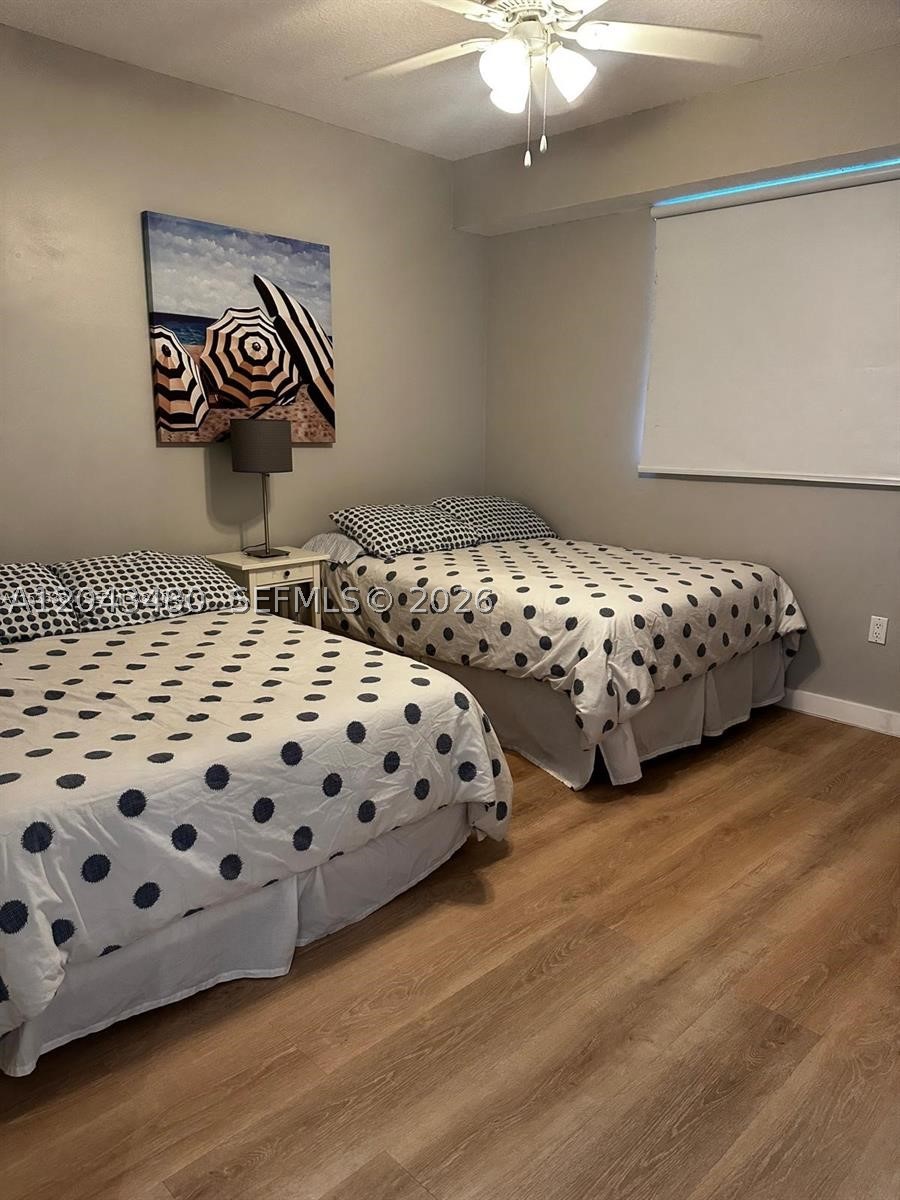 GOLDEN BAY CLUB CONDO - Residential Lease