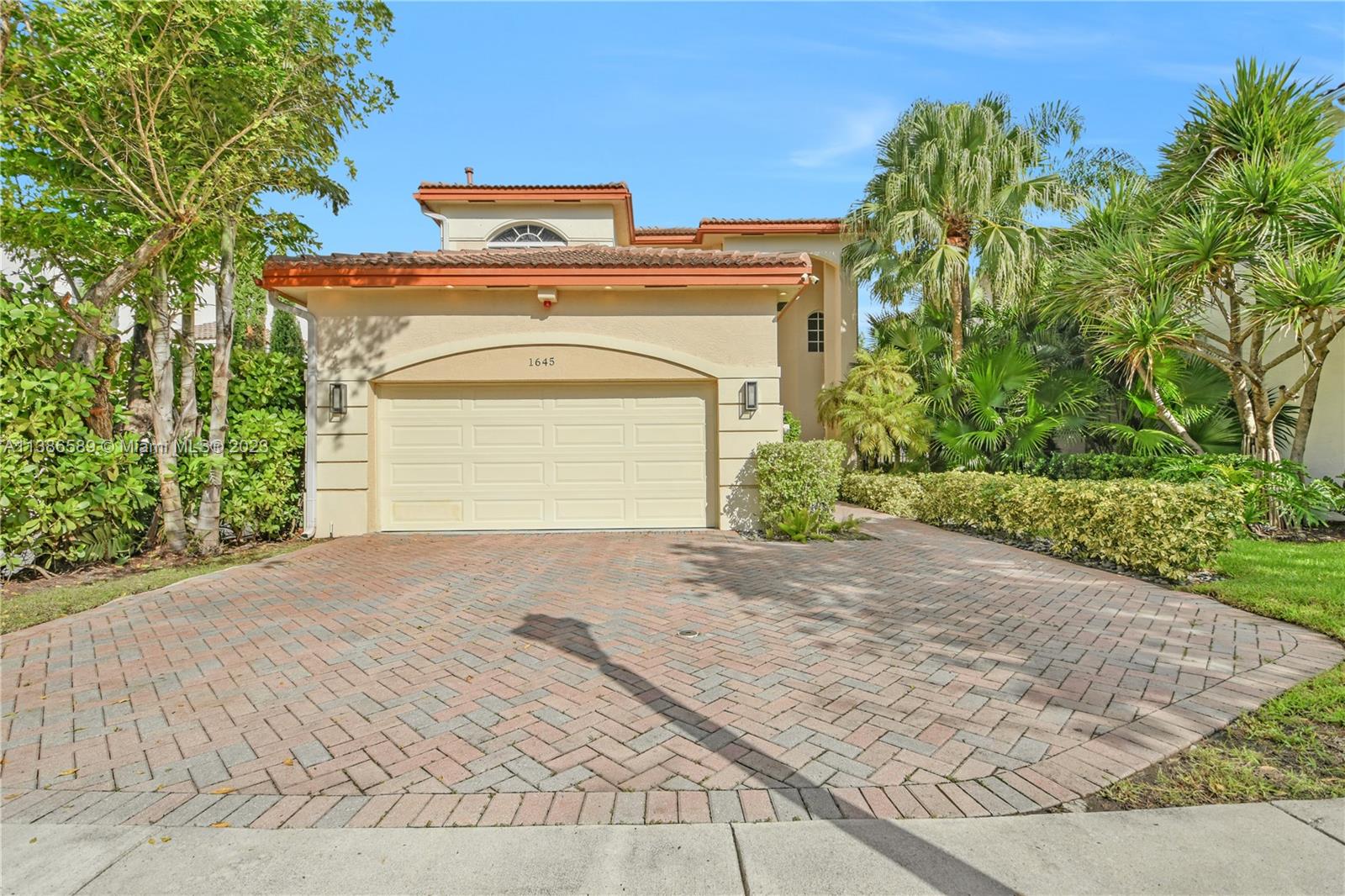 Introducing a stunning 4 bed, 3 bath home in Prestigious Presidential Estates. Located minutes from Aventura, this gated community offers tranquility and convenience. Renovated bathrooms, AC units replaced this year, tankless gas water heater, and double roof insulation. Kid's playground, basketball court, pet-friendly. Easy access to I-95 and Aventura amenities. Don't miss this opportunity! Turn this dream home into your reality!