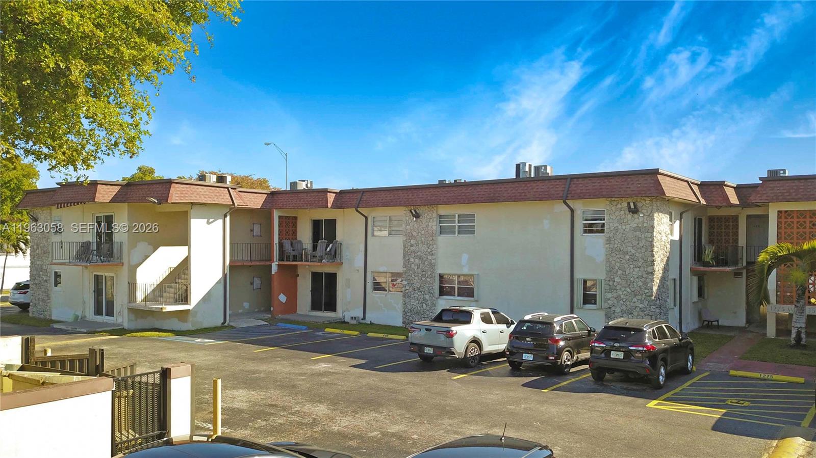 COURTYARDS OF HIALEAH CON - Residential