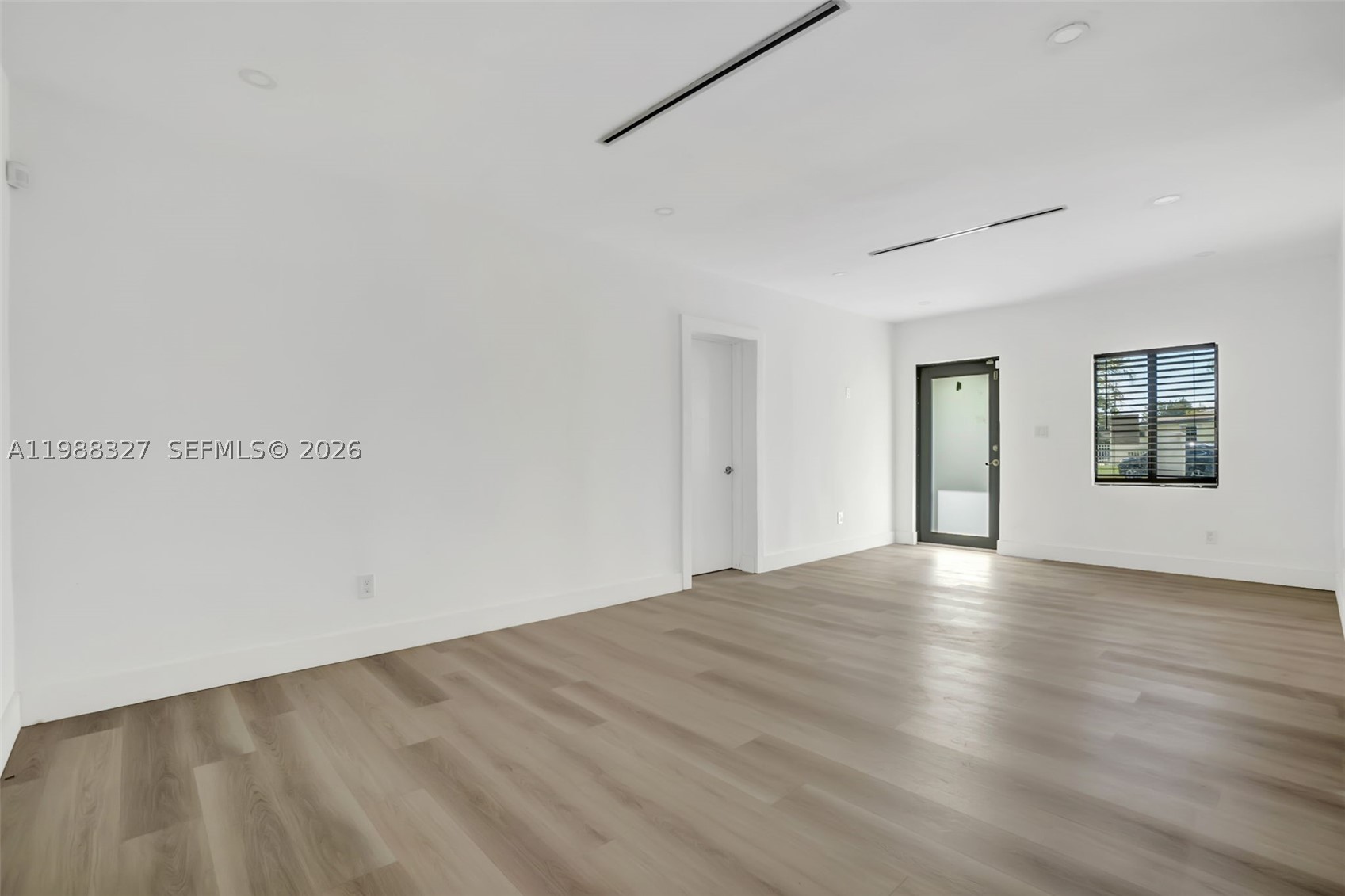 RICHMOND HEIGHTS - Residential