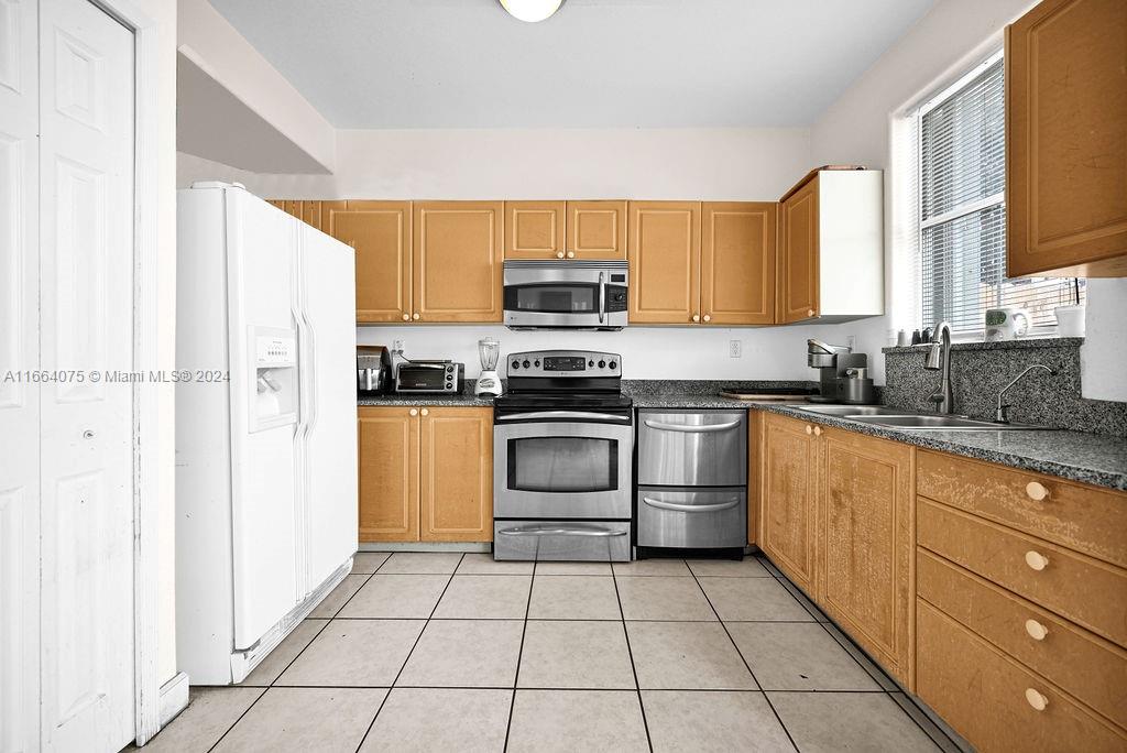 COSTA LINDA CONDO - Residential