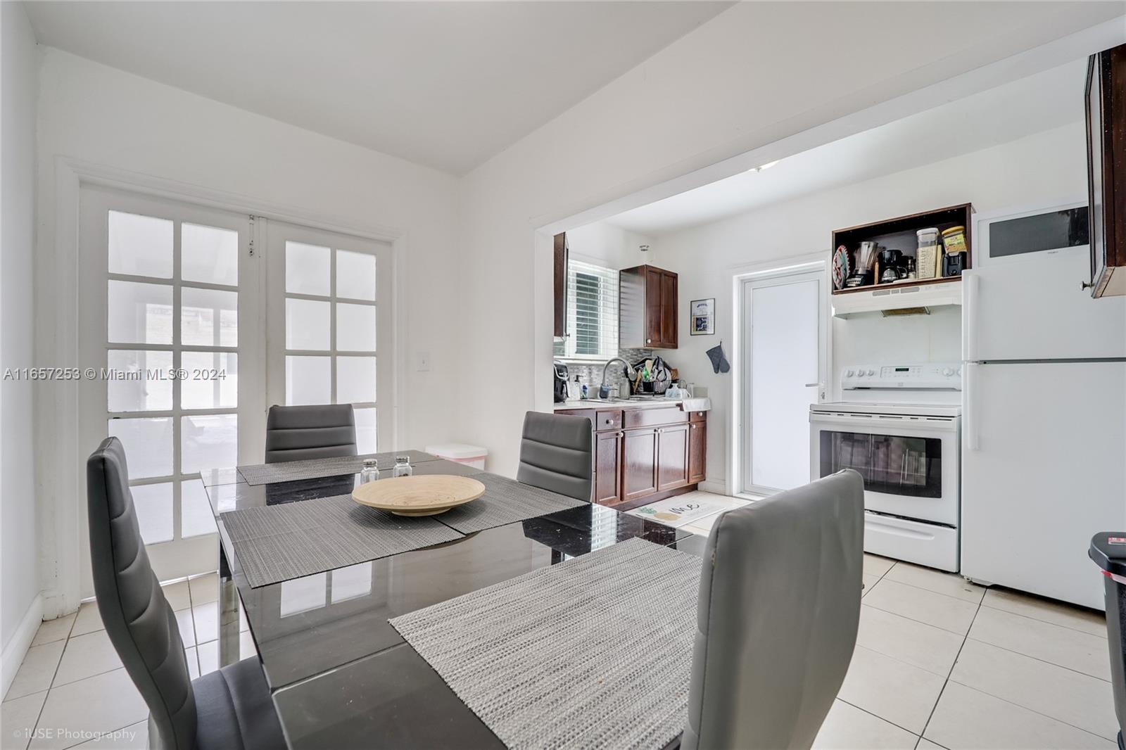 EAST SHENANDOAH - Residential Income