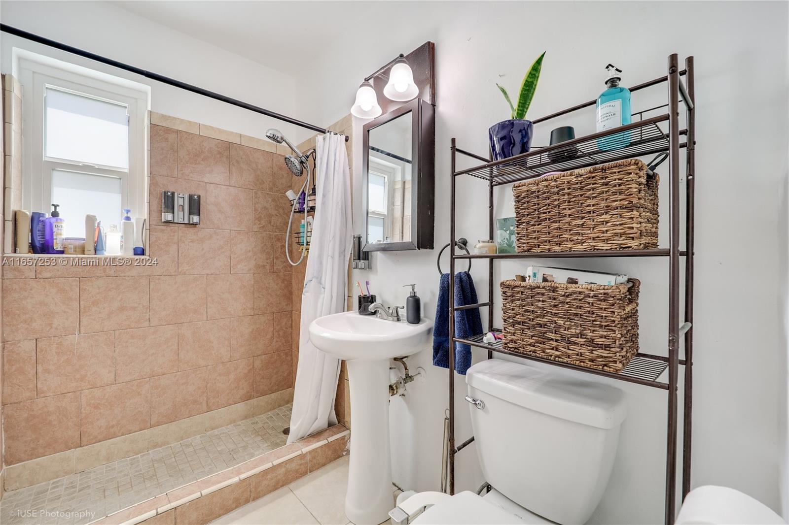 EAST SHENANDOAH - Residential Income