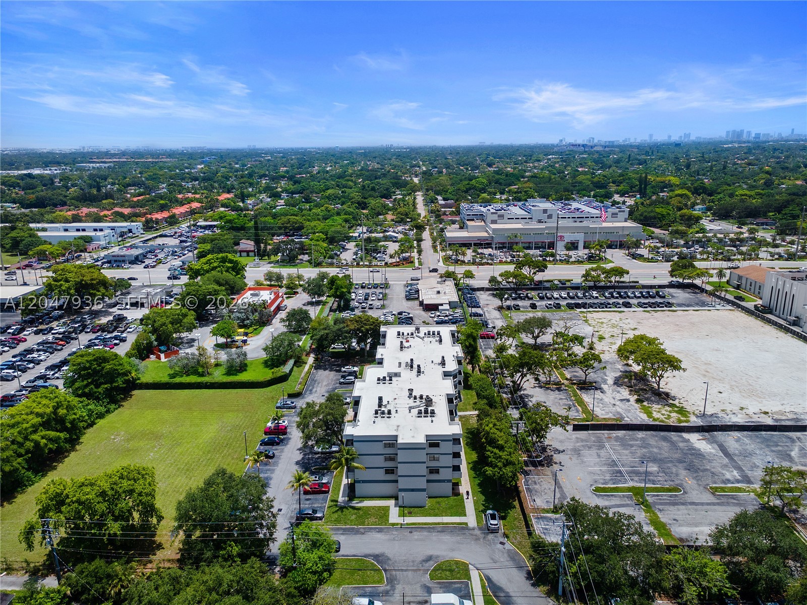 BAPTIST TOWERS CONDO - Residential