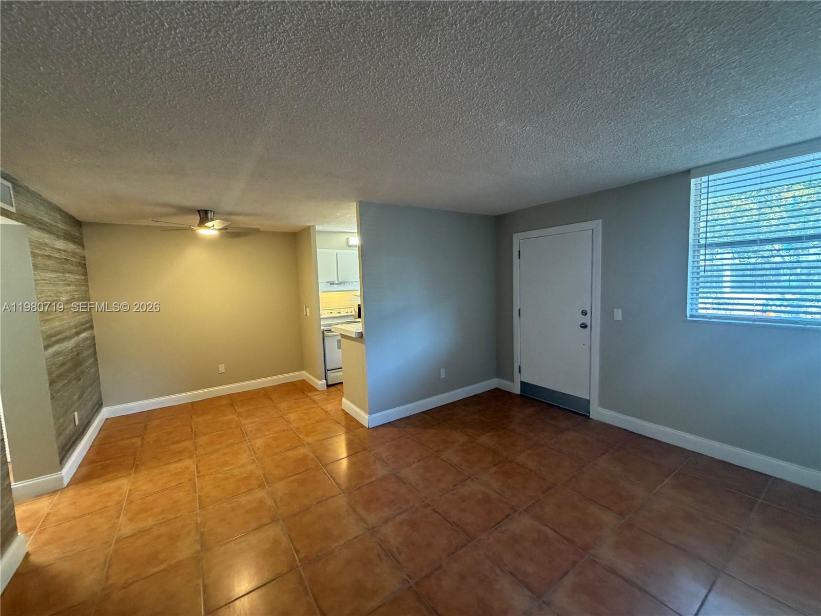 NORTH BAY VILLAS CONDO - Residential Lease