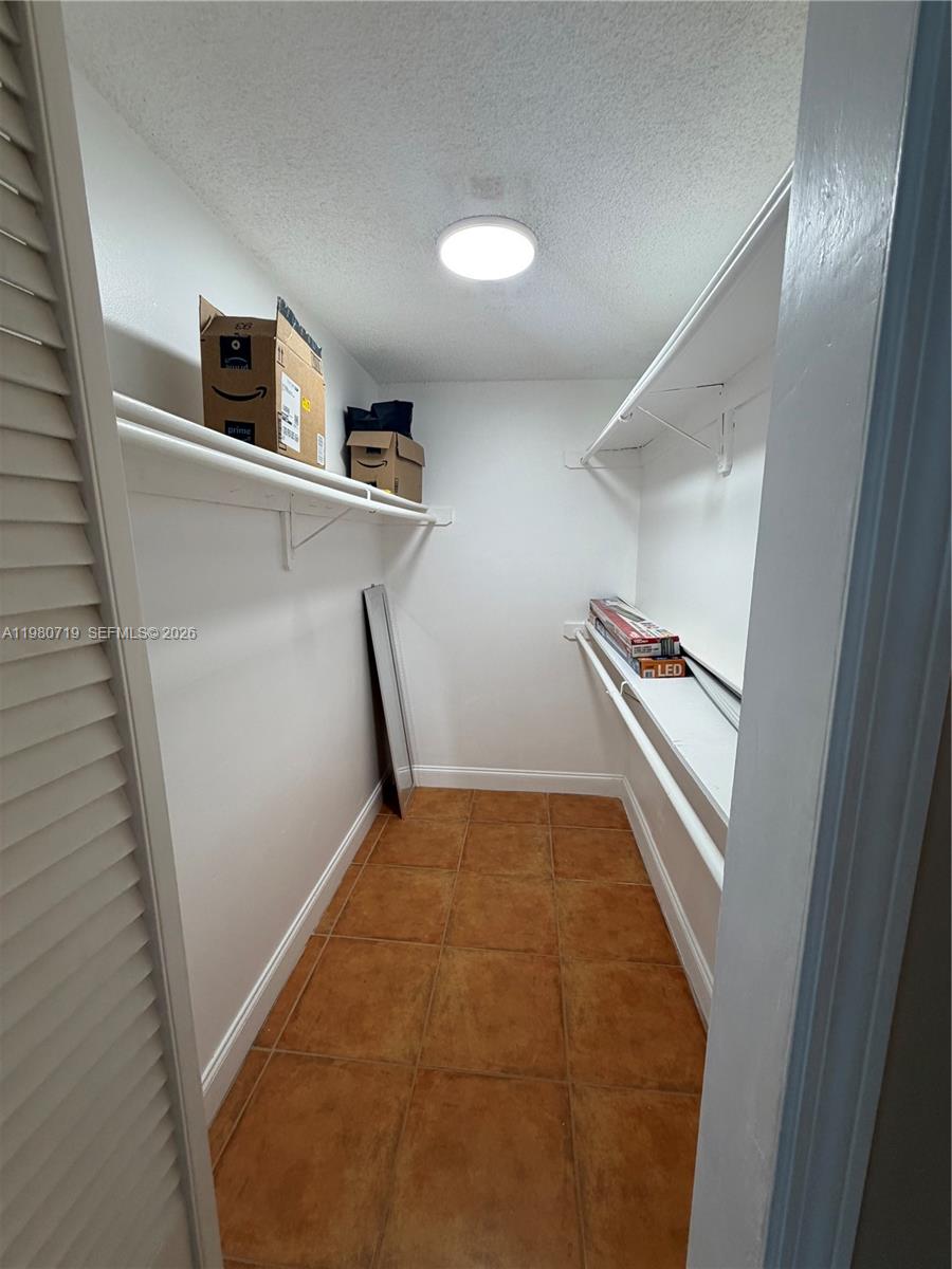 NORTH BAY VILLAS CONDO - Residential Lease