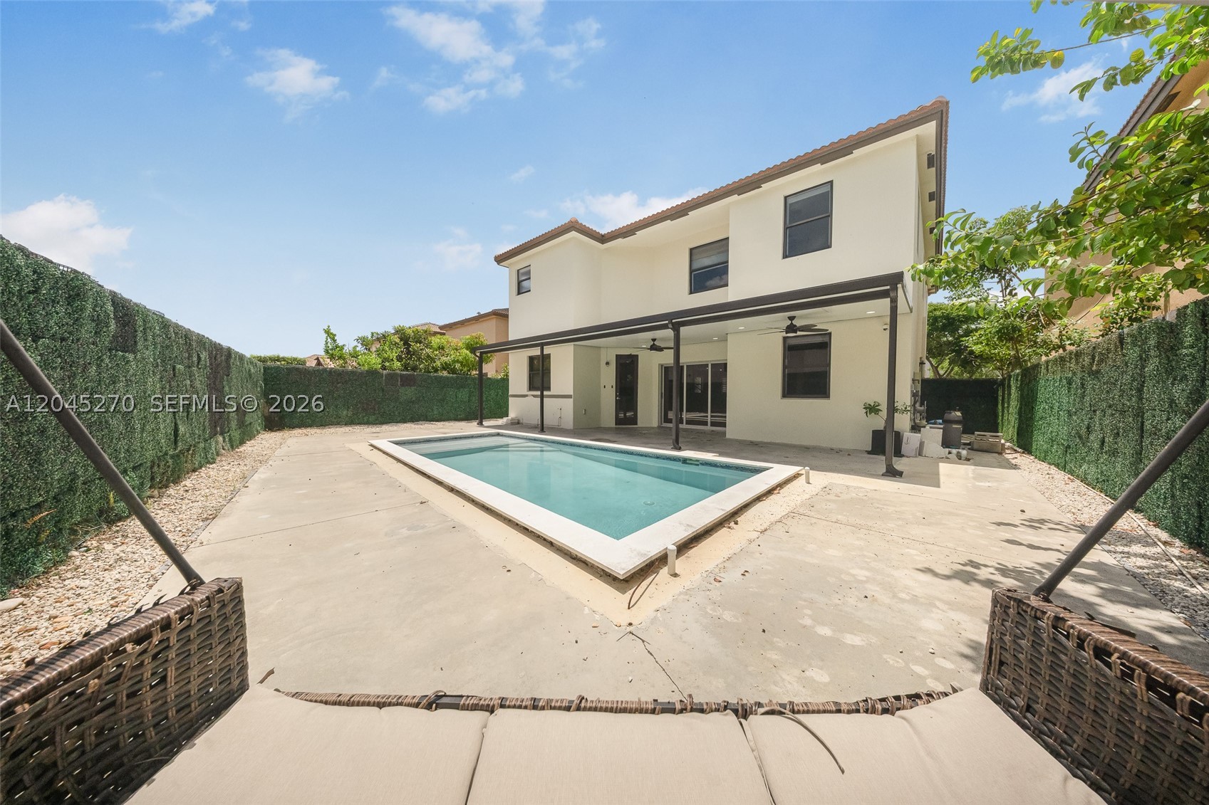 SILVER PALM WEST - Residential