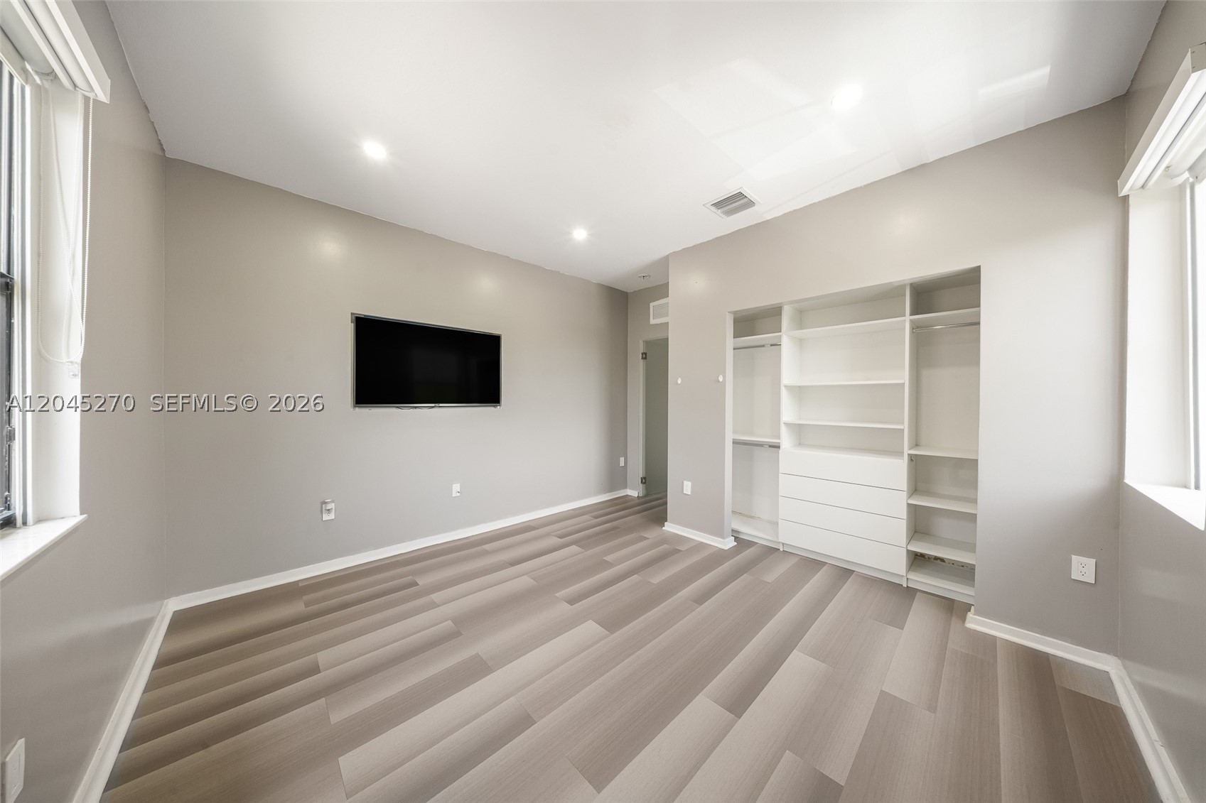 SILVER PALM WEST - Residential