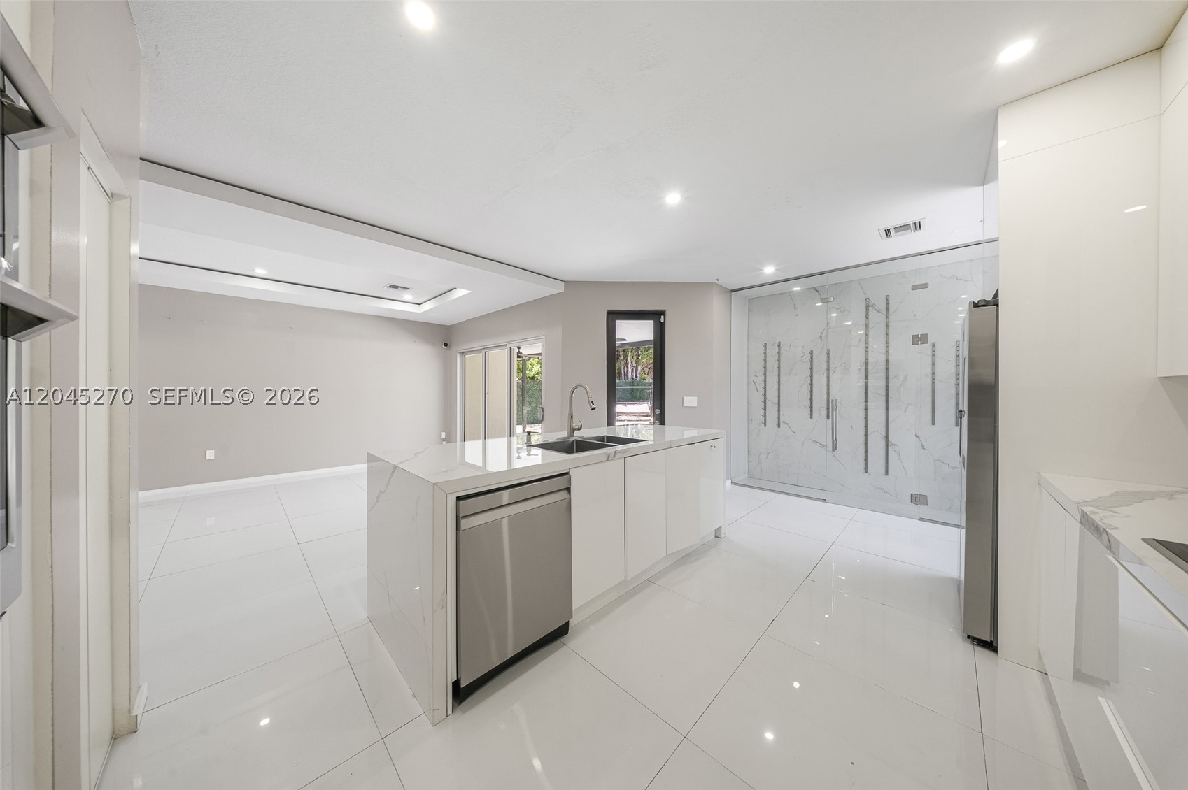 SILVER PALM WEST - Residential