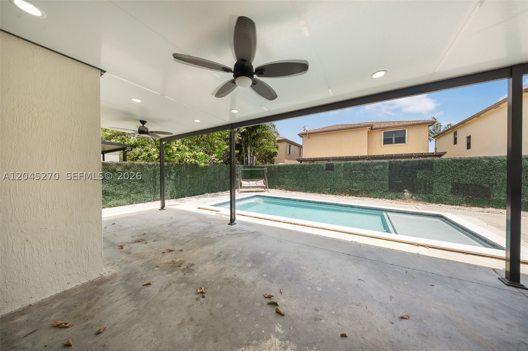 SILVER PALM WEST - Residential