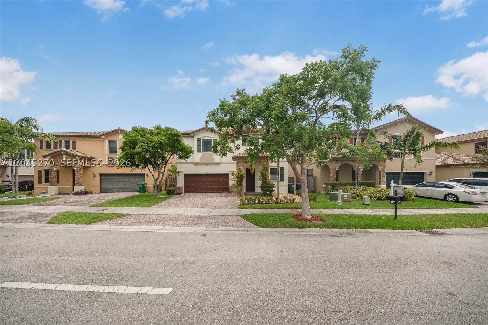 SILVER PALM WEST - Residential