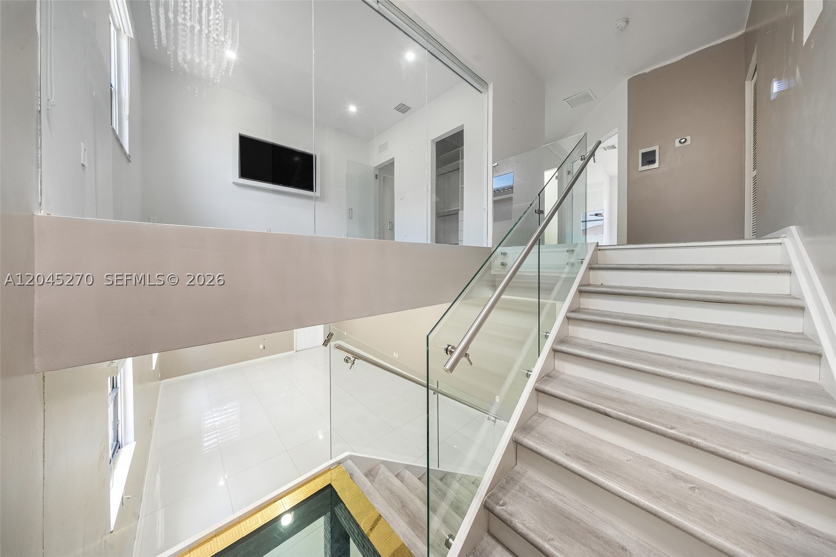 SILVER PALM WEST - Residential