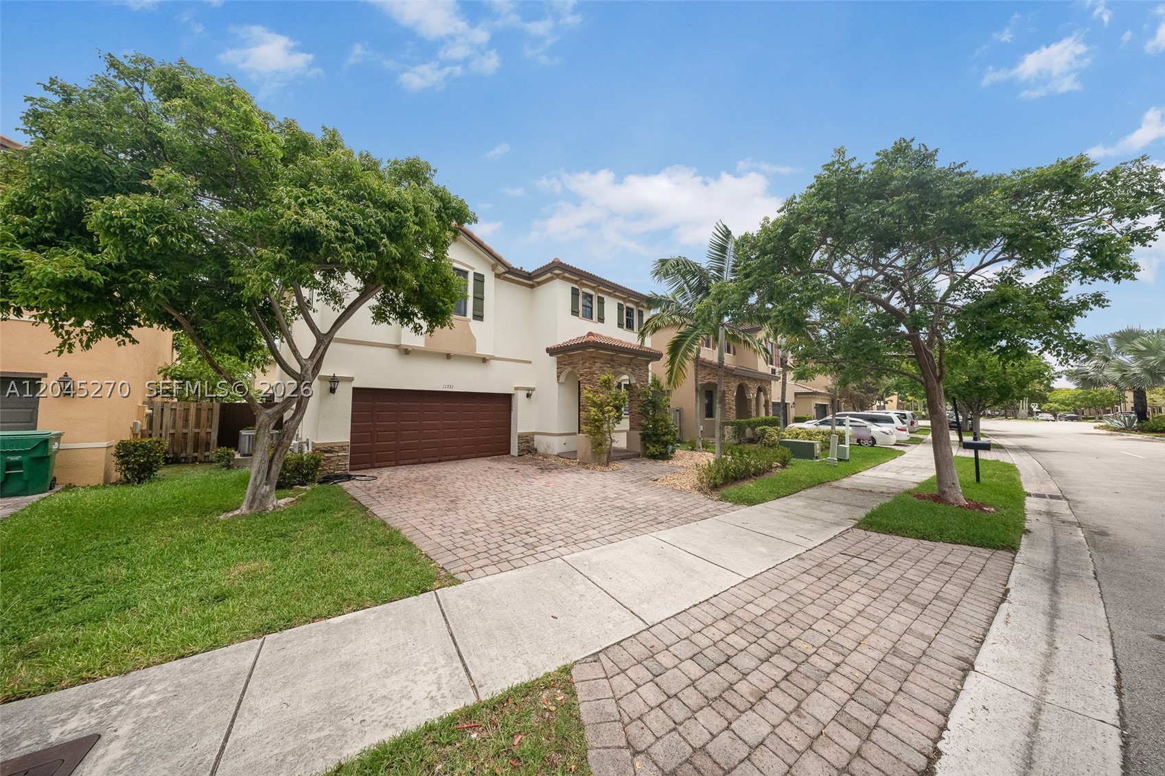 SILVER PALM WEST - Residential
