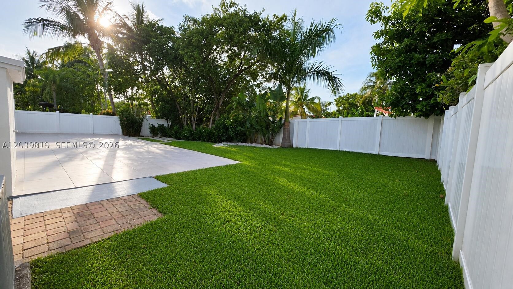 LOOK HOMESITES NO 4 - Residential
