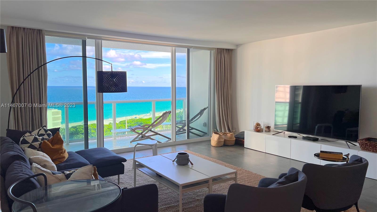 Amazing and completely renovated brand new fully furnished rental. this unit offers 2 bed 2 bath with an spectacular Ocean views, wide open floor plan with oversized living area, ceramic floors, floor-to-ceiling sliding impact doors and expansive private glass balconies, new kitchen with modern white cabinets and quartz countertops with stainless steel appliances, brand new A/C, second bedrooms with 2 twin beds and custom closet, second bathroom with shower and seamless glass, master suite with kings size bed, large custom walk-in closet and double sink in master bathroom. Building offers, fitness center, swimming pool, jacuzzi, library, 24hrs valet parking, concierge and tennis court. Great location close to Aventura Mall, Close to Bal Harbour shops, Restaurants & Parks.
